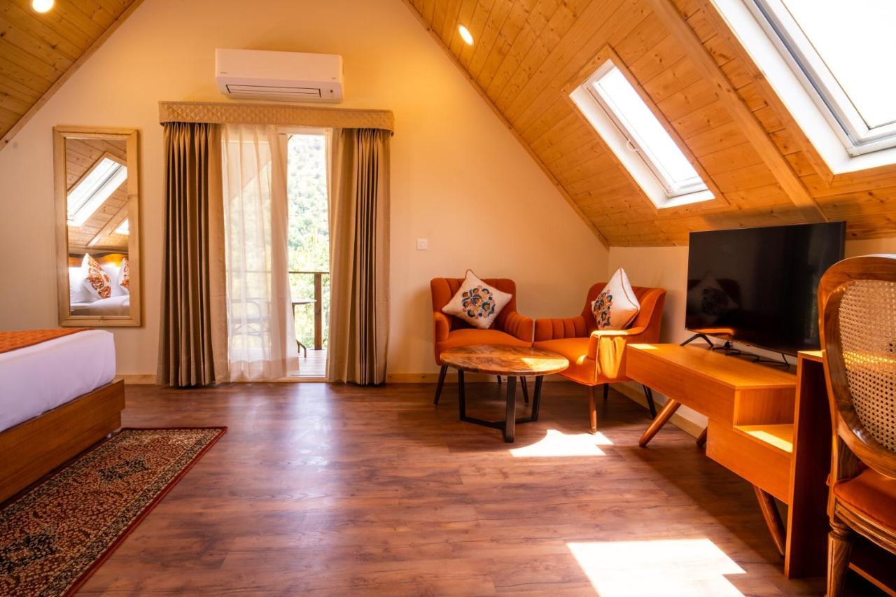 Samsara Luxury Cottages & Spa, Chail Hills Kandāghāt Εξωτερικό φωτογραφία