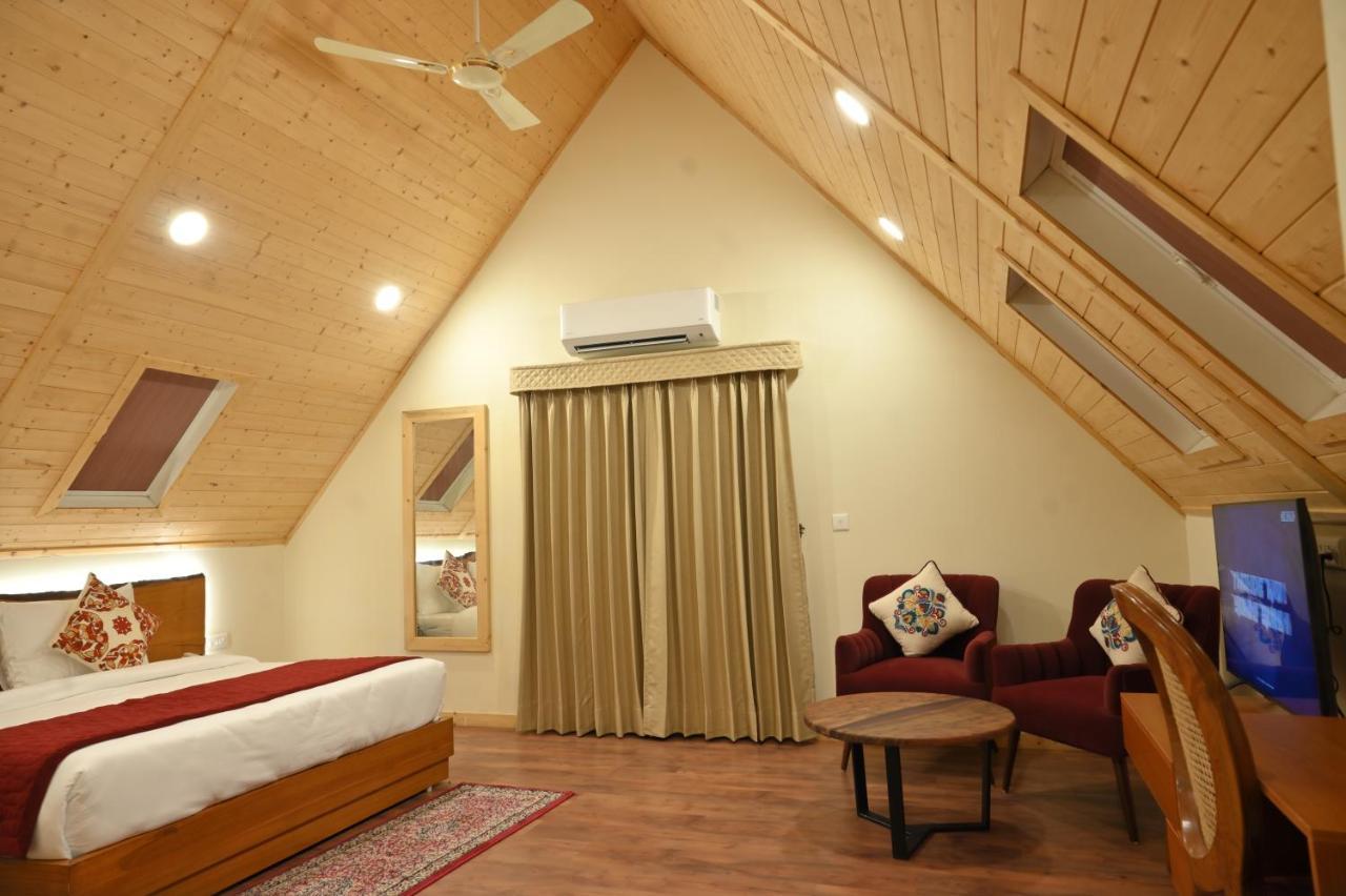 Samsara Luxury Cottages & Spa, Chail Hills Kandāghāt Εξωτερικό φωτογραφία
